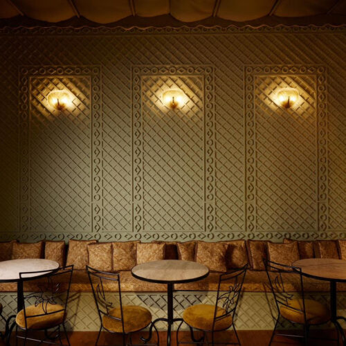 La Trip Restaurant Wall Seating La Trip Restaurant Wall Seating
